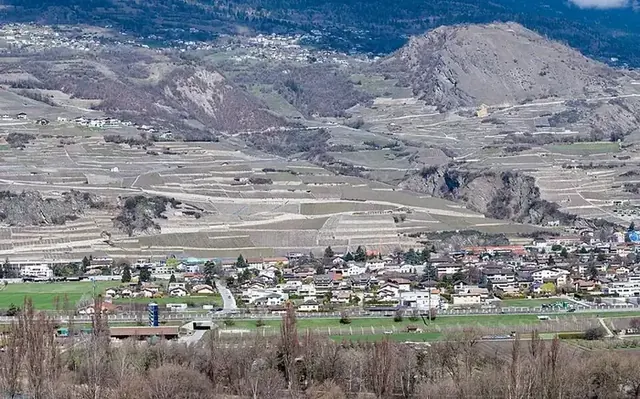 Pompe à chaleur à Uvrier — quartier ouest de Sion